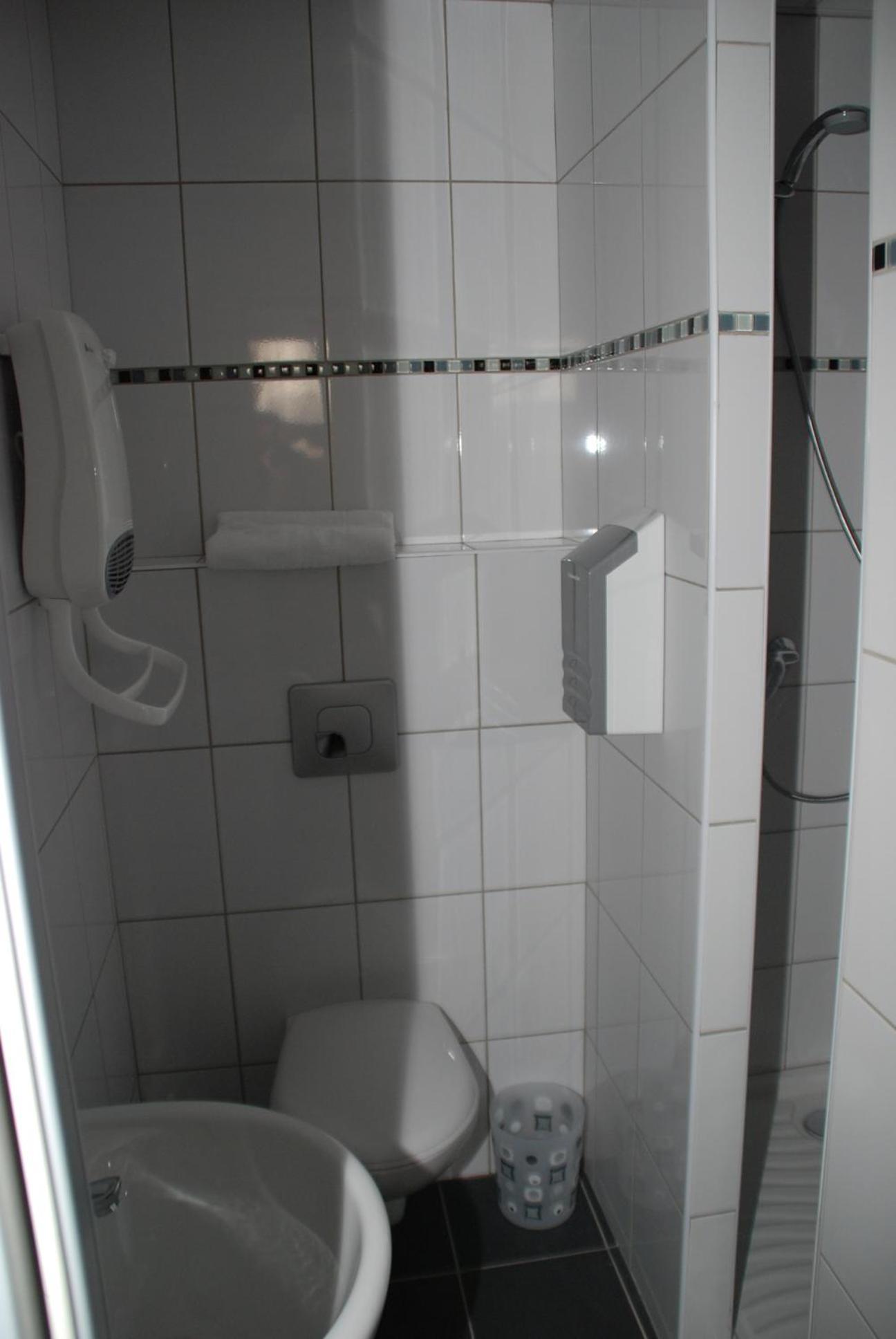 Residence Cosyade Equipee D'Un Parking Prive Gratuit Bourbourg ภายนอก รูปภาพ
